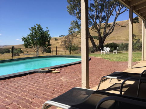 BONNIE DOON - GREAT GET AWAY - Inverell Accommodation 0