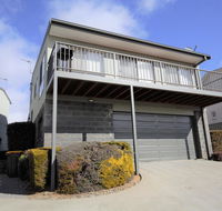 Boronia 2/30 Nettin Circuit - Inverell Accommodation