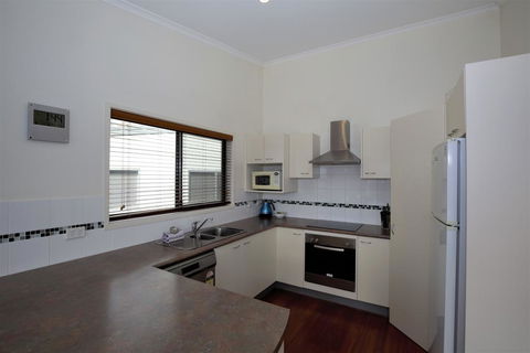 Boronia 2/30 Nettin Circuit - Inverell Accommodation 3