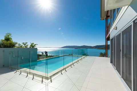 Botanica Breezes Whitsunday - Inverell Accommodation 1