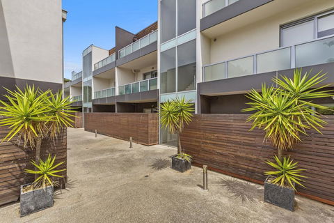 Boutique Stays - The Lansdowne - Inverell Accommodation 3