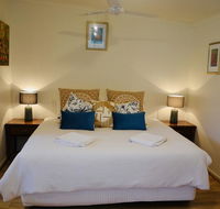 Bower On Becket - Couples Retreat - Inverell Accommodation