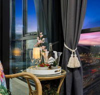 Braddon Penthouse Top Location Netflix WiFi Views - Inverell Accommodation
