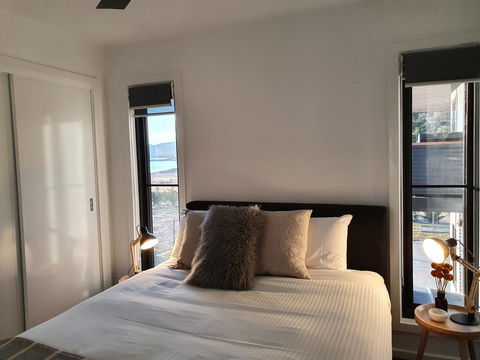 Braeside, 1 Bedroom. East Jindabyne - Inverell Accommodation 1