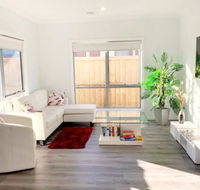 Brand New Home 10 mins to Beach Torquay Geelong Deakin Hospitals - Inverell Accommodation