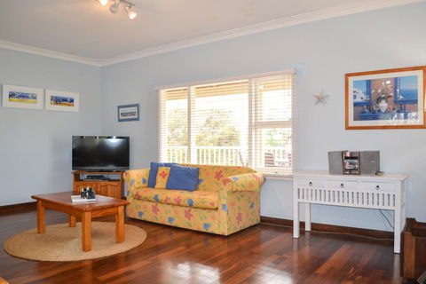 Bremer Riverfront Views To The Sea - Inverell Accommodation 3
