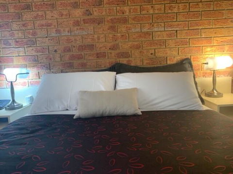 Broadford Sugarloaf Motel - Inverell Accommodation 3