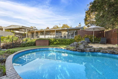 BYANDA - MOUNT MARTHA - Inverell Accommodation 0