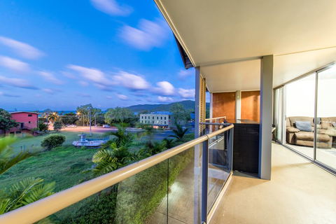 Candlelight - Airlie Beach - Inverell Accommodation 2