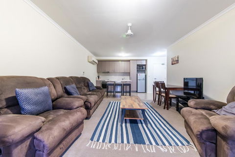 Candlelight - Airlie Beach - Inverell Accommodation 0