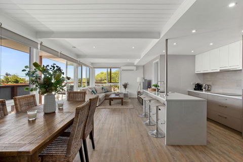 Cape Views - Inverell Accommodation 1
