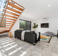 Capel Sound Beachside Luxury - Inverell Accommodation
