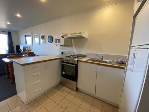 Cascades 15 - Inverell Accommodation 2