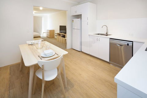 Cascades 3 Well Appointed And Central Location - Inverell Accommodation 2