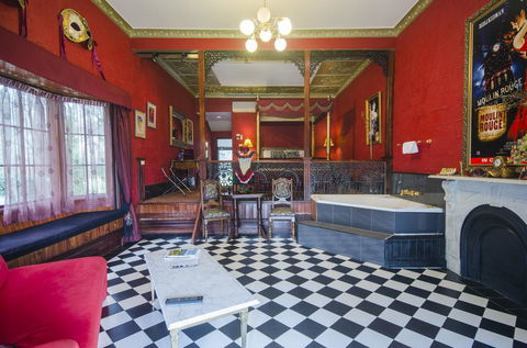 Casuarina Estate - Inverell Accommodation 0