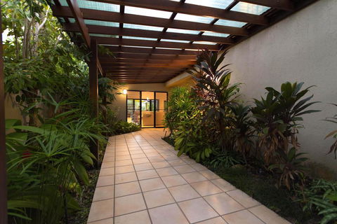 Catalina - Port Douglas - Inverell Accommodation 3
