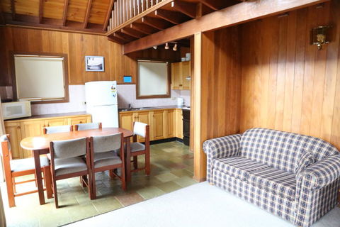 Cedar Haven - Inverell Accommodation 1