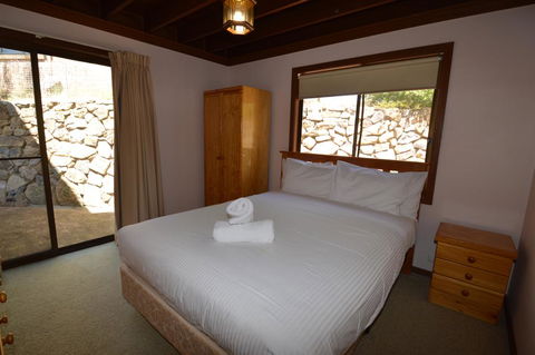 Cedar Haven - Inverell Accommodation 2