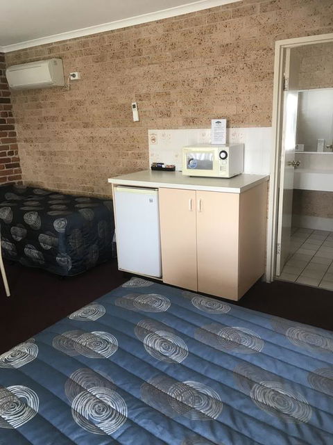Cedar Lodge Motel - Inverell Accommodation 3