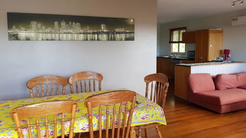 Cedar Lookout - Inverell Accommodation 3