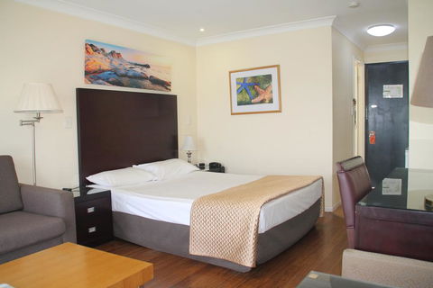 Centenary Motor Inn - Inverell Accommodation 1