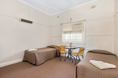 Centennial Hotel Gulgong - Inverell Accommodation 0