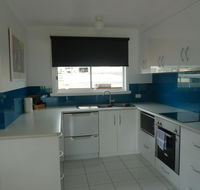 Central Luxury with Fabulous Views - Inverell Accommodation