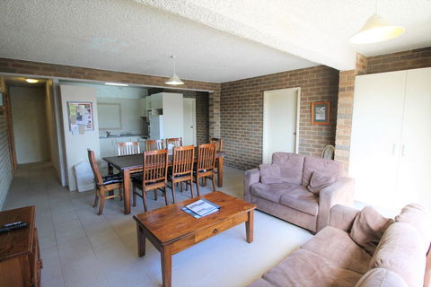 Central Park 4 - Centre Of Jindabyne - Inverell Accommodation 0