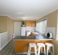 Chalet De Neige - Inverell Accommodation