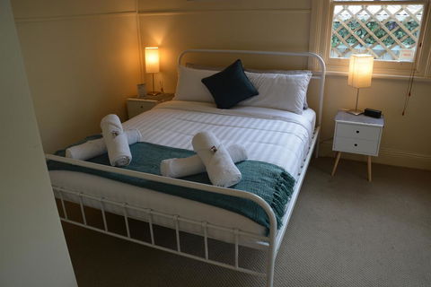 Charming Miners Cottage In The Hip City Of Geelong - Inverell Accommodation 0