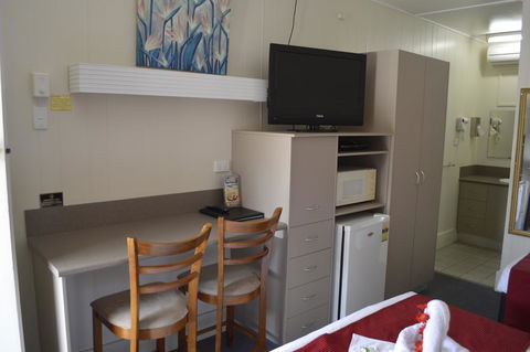 Charters Towers Motel - Inverell Accommodation 3