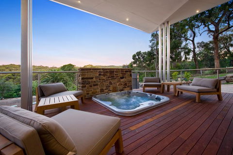 Cinque - Inverell Accommodation 1