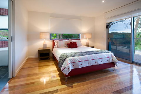 Cinque - Inverell Accommodation 3