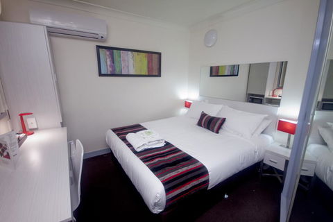 City Edge Brisbane Hotel - Inverell Accommodation 0