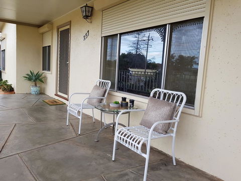 City Holiday Home Mildura - Inverell Accommodation 2