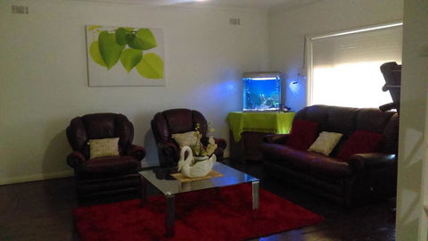 City Holiday Home Mildura - Inverell Accommodation 3