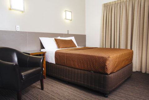 City Oasis Inn - Inverell Accommodation 3