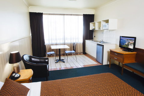 City Oasis Inn - Inverell Accommodation 2