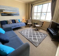 City Views Pool  Parking  Gym Darling Harbour Sydney Apartment Sleeps 5 - Inverell Accommodation