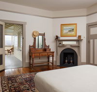 Classic Bungalow - Inverell Accommodation