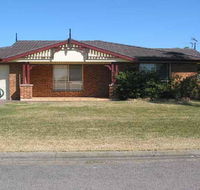 Close to Tea Gardens Waterfront - Inverell Accommodation