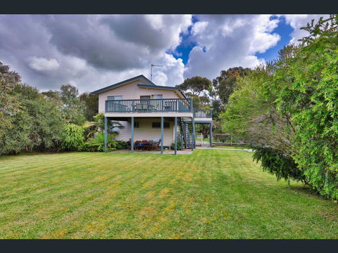 Cloudbreak At Inverloch - Pet Friendly Near Beach - Inverell Accommodation 1