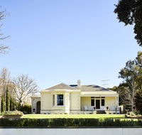 Clydesville - Inverell Accommodation