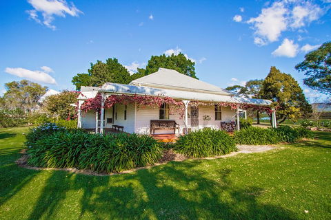 Cockfighters Ghost Vineyard Accommodation - Inverell Accommodation 2