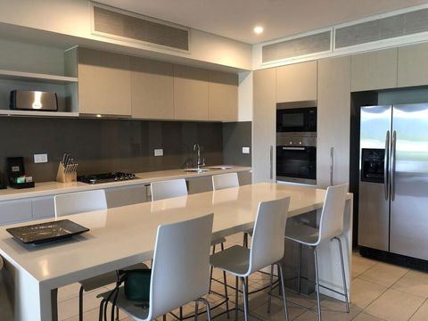Coconut Grove 402 - Inverell Accommodation 1