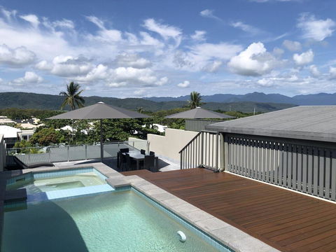 Coconut Grove 402 - Inverell Accommodation 0