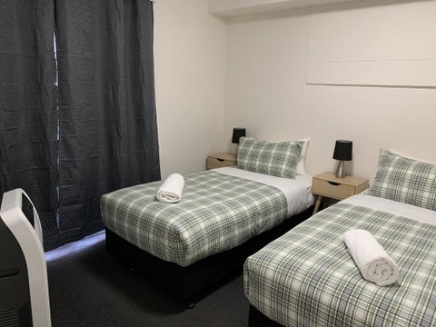 Comfort HS Apartment - Central Park - Inverell Accommodation 1