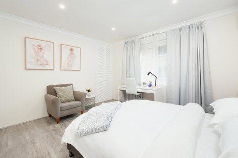 Comfy & Convenient @ Homebush West 300 Steps Train - Inverell Accommodation 3