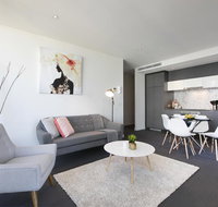 Complete Host Wrap Apartments - Inverell Accommodation