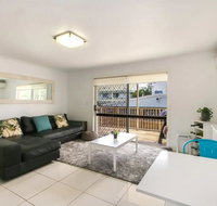 Contemporary 2 Bedroom Beachfront Apartment - Inverell Accommodation